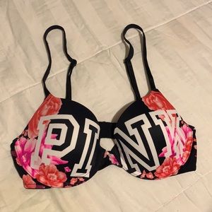 PINK t-shirt bra